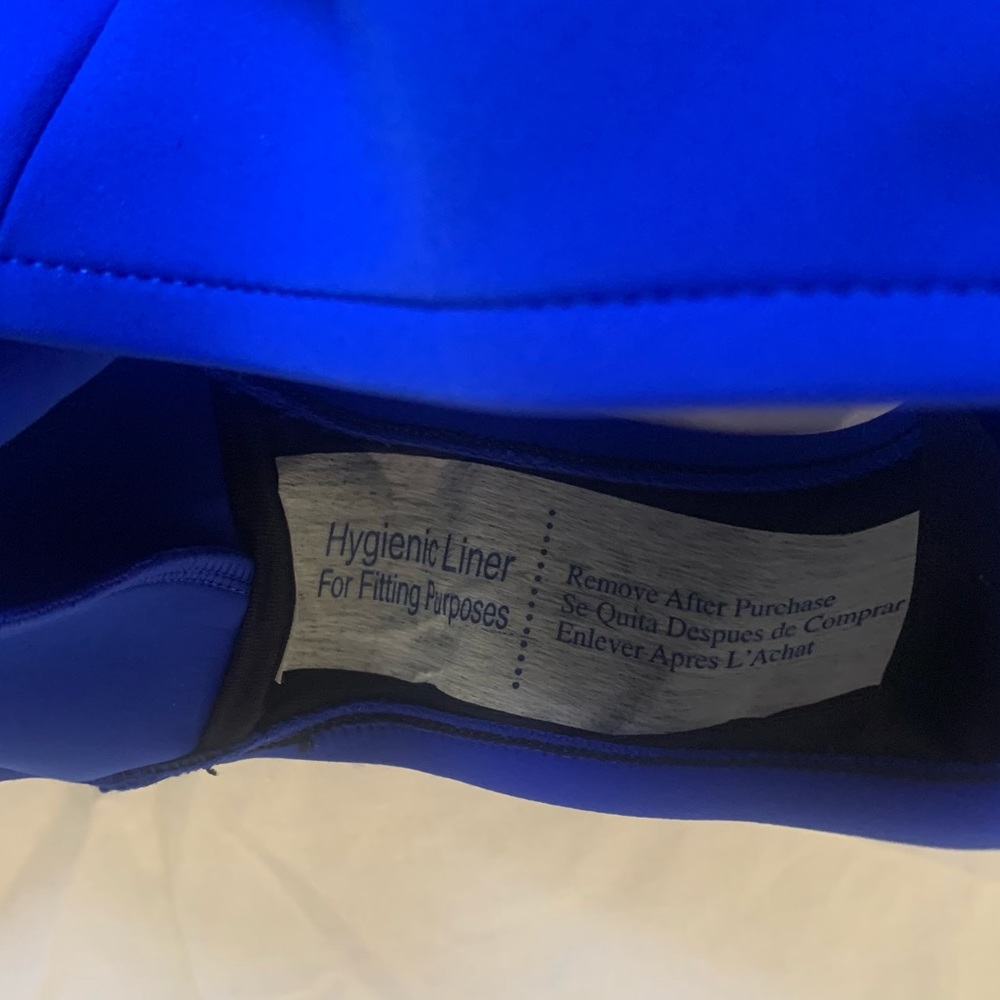 NEW in pkg. MagicSuit Scuba Coco - super sexy fit, under-wire support for D, DD+ - Picture 7 of 13